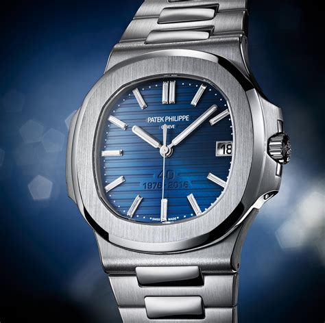 patek philippe nautilus platinum price.